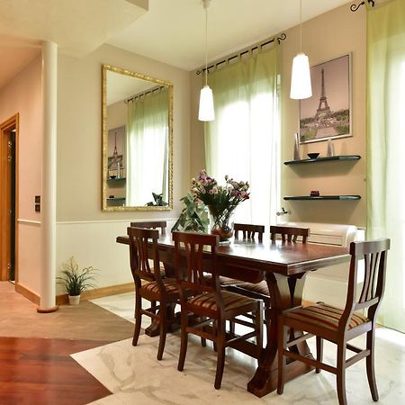 Elegant & Cozy Apartment In The Heart Of Řím Exteriér fotografie